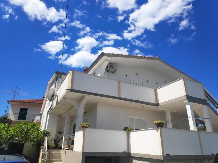 Apartmani Lucica Jezera Luaran gambar