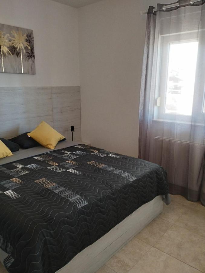 Apartmani Lucica Jezera Luaran gambar